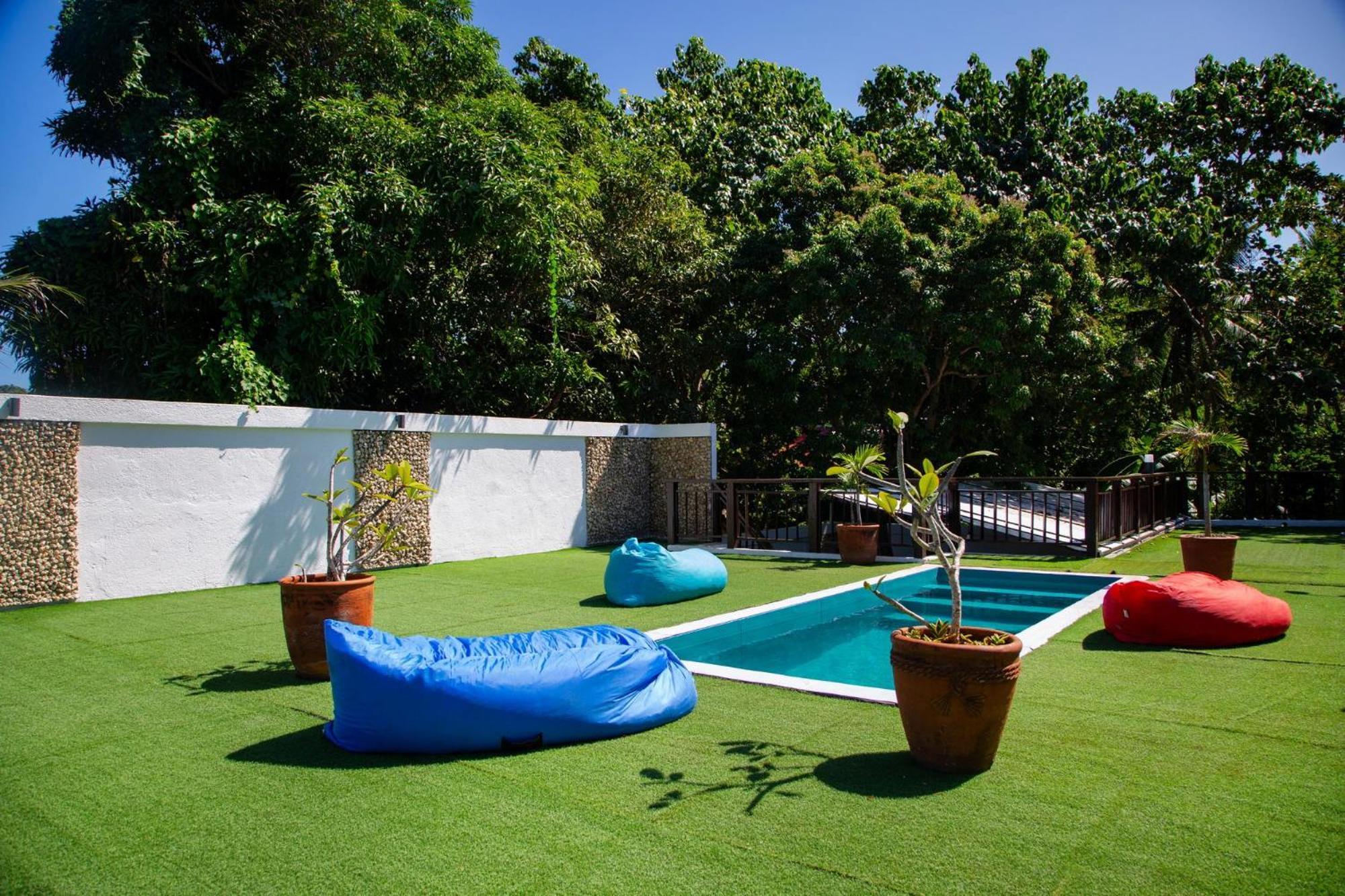 Chillax Boracay Hostel Yapak Ngoại thất bức ảnh