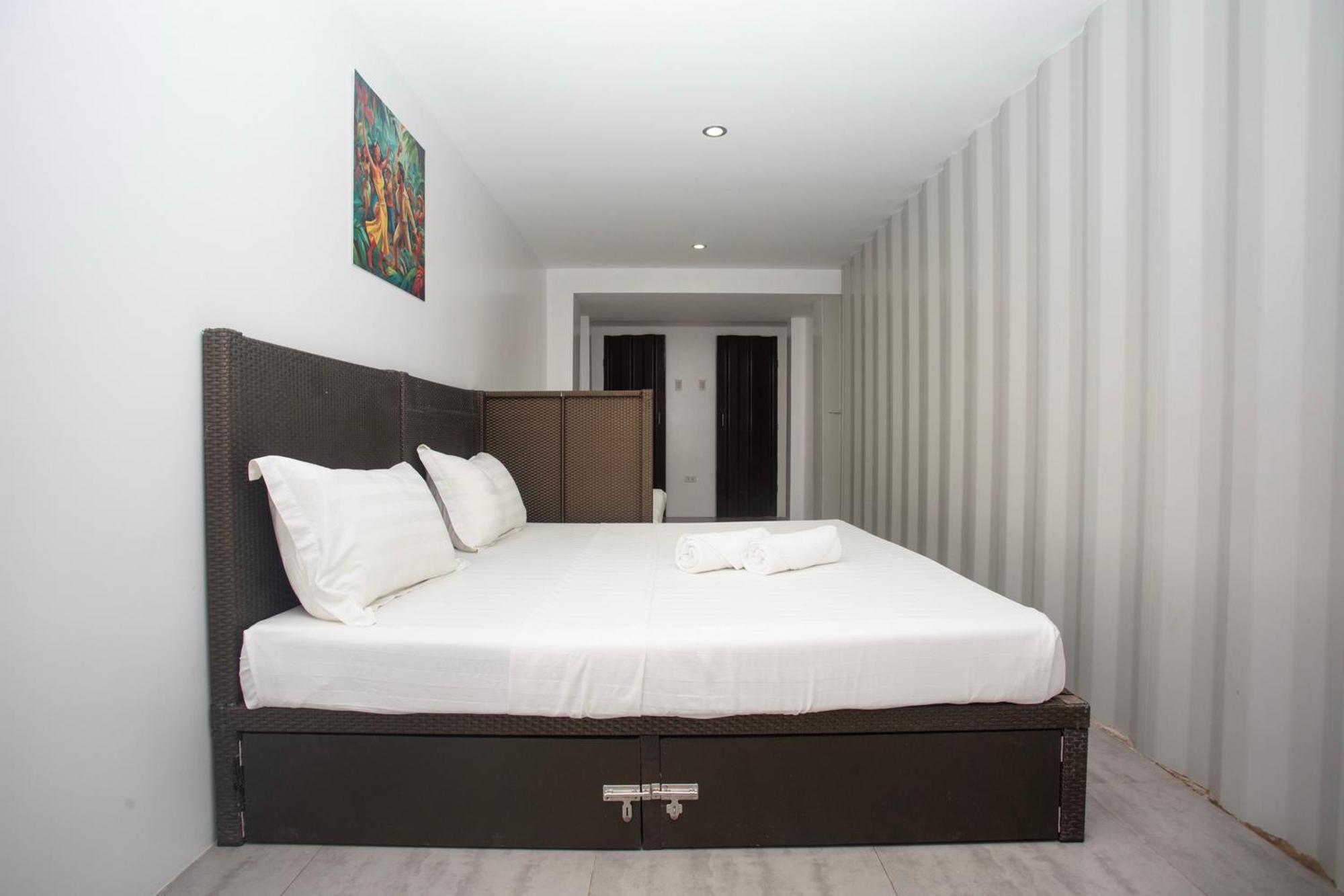 Chillax Boracay Hostel Yapak Ngoại thất bức ảnh